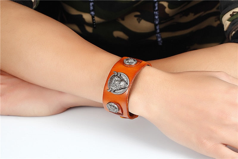 Buffalo Head Retro Genuine Leather Bracelet for Men and Women